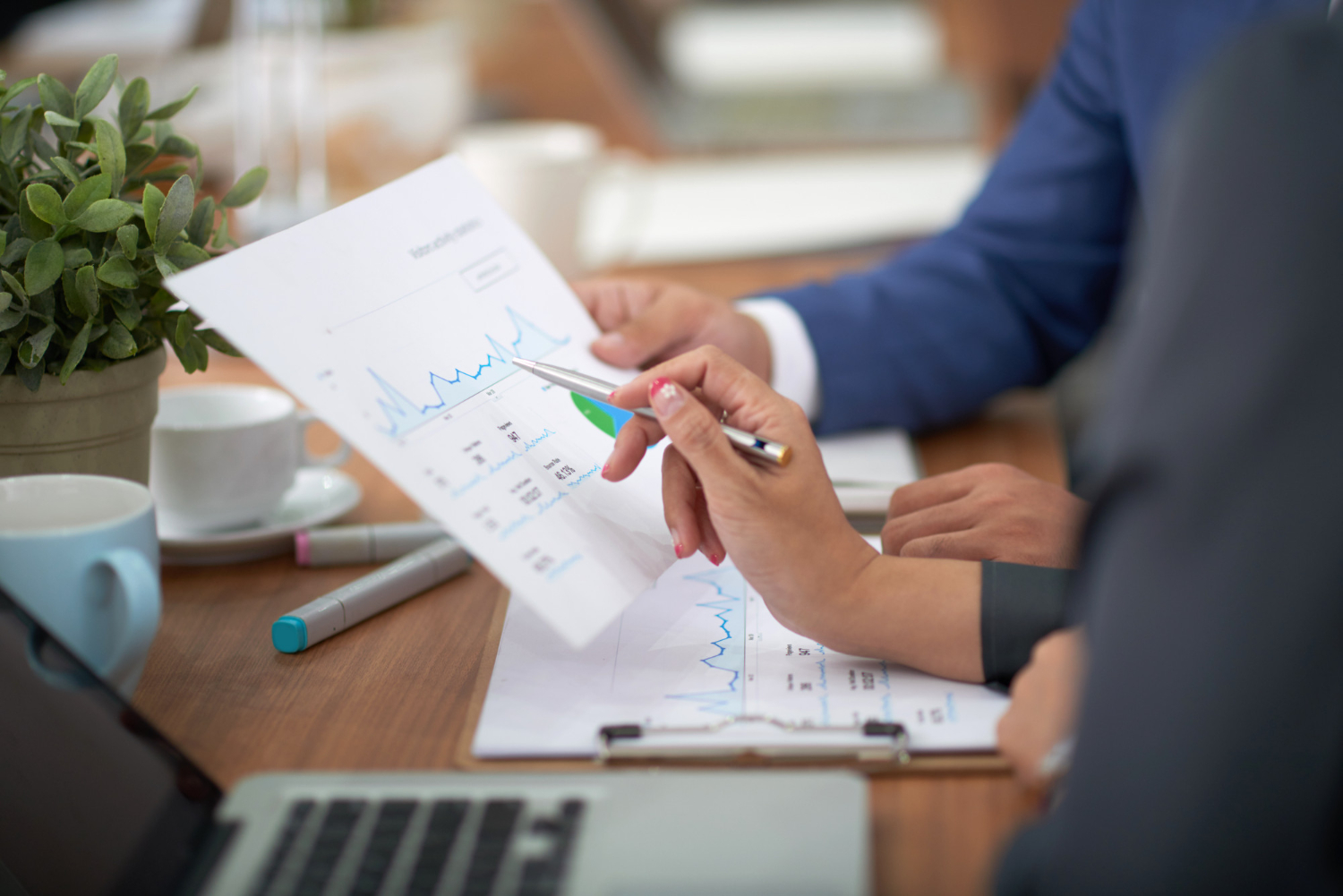 la plateforme de reporting L-management de l'école de langues Allingua